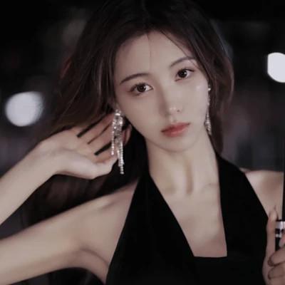 慵懒随意女生头像59张