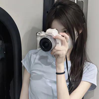 头像图片大全2023女生真人