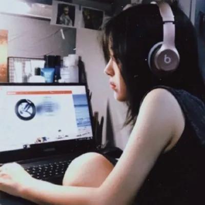 慵懒随意女生头像59张