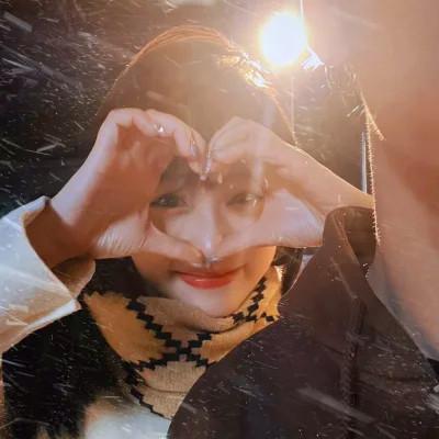 清新自然漂亮美女头像图片60张