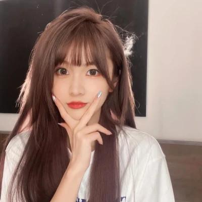 温柔惊艳的女生头像 高清温柔干净且惊艳的女头图片