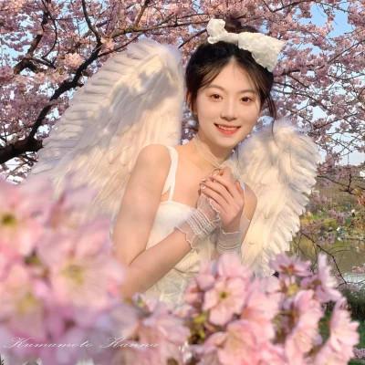 温柔惊艳的女生头像 高清温柔干净且惊艳的女头图片