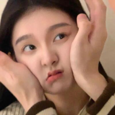 2023女生超火的微信头像大全111张