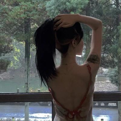 女生背影头像ins高级质感105张