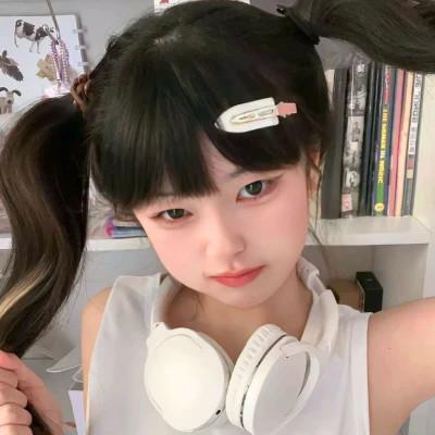 清新自然漂亮美女头像图片60张
