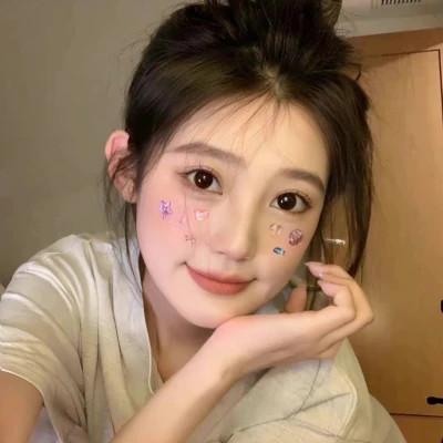 2023女生超火的微信头像大全111张