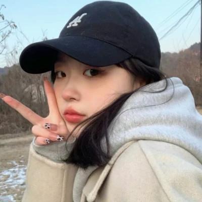 宝藏女孩微信头像54张