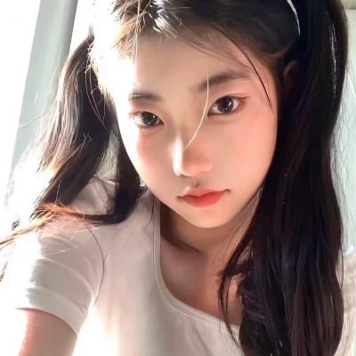 清新自然漂亮美女头像图片60张