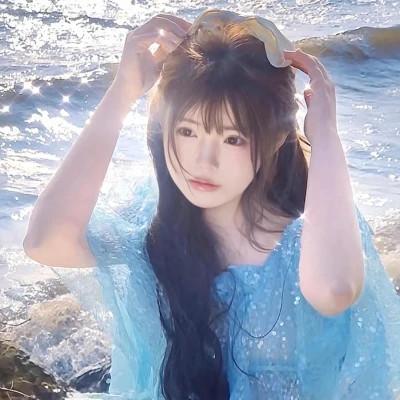 温柔惊艳的女生头像 高清温柔干净且惊艳的女头图片