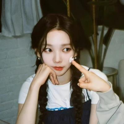 2023女生超火的微信头像大全111张