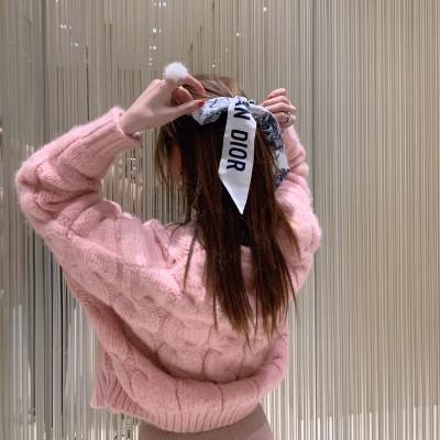 女生高级感的背影意境图片头像