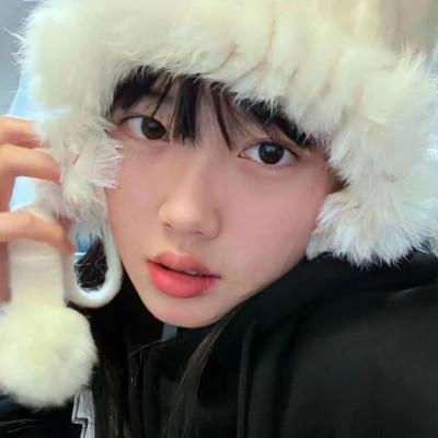 宝藏女孩微信头像54张