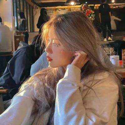 微信高质量女头像50张