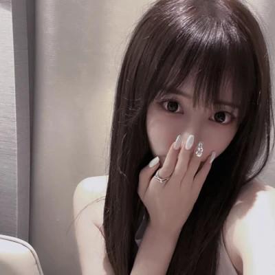 微信头像高级氛围感女生图片