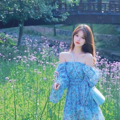 温柔惊艳的女生头像 高清温柔干净且惊艳的女头图片