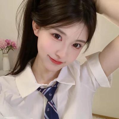 温柔惊艳的女生头像 高清温柔干净且惊艳的女头图片