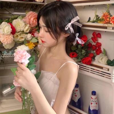 温柔惊艳的女生头像 高清温柔干净且惊艳的女头图片