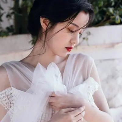 清新自然漂亮美女头像图片60张