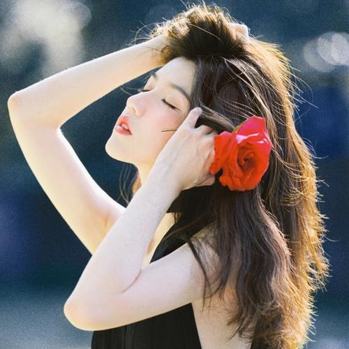 女生第一眼就吸引人的头像图片100张精选