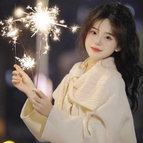 女生第一眼就吸引人的头像图片100张精选