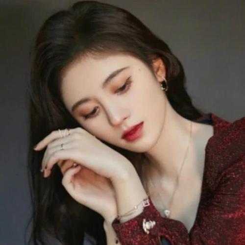 女生第一眼就吸引人的头像图片100张精选