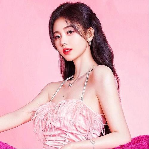 女生第一眼就吸引人的头像图片100张精选