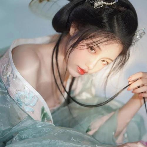 女生第一眼就吸引人的头像图片100张精选