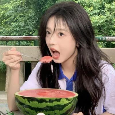 神仙颜值高清唯美的女生头像