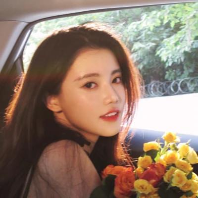 神仙颜值高清唯美的女生头像