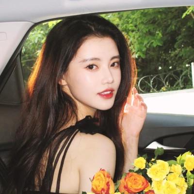 神仙颜值高清唯美的女生头像