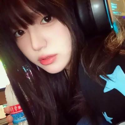 青春期素颜女生头像95张 青春正好
