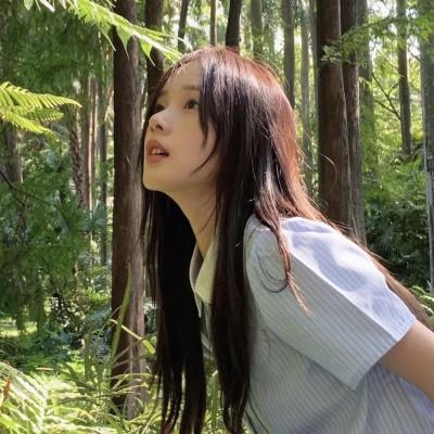 神仙颜值高清唯美的女生头像