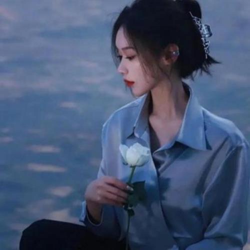 女生第一眼就吸引人的头像图片100张精选