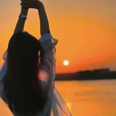 神仙颜值高清唯美的女生头像