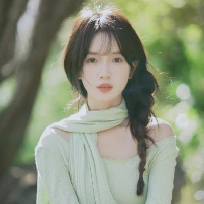 神仙颜值高清唯美的女生头像