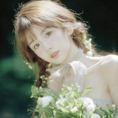 神仙颜值高清唯美的女生头像