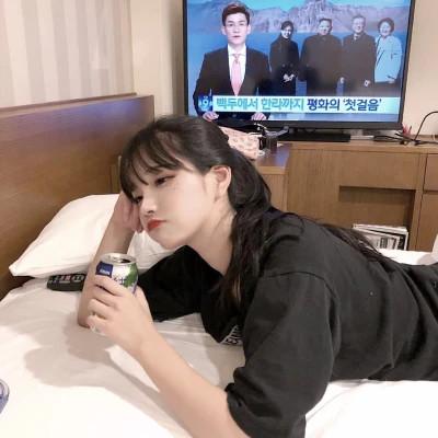 女生10一20多岁的头像56张