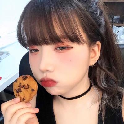 女生10一20多岁的头像56张