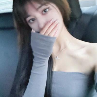 女头像ins高级质感自拍40张
