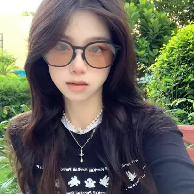 94张高质量风格女头ins