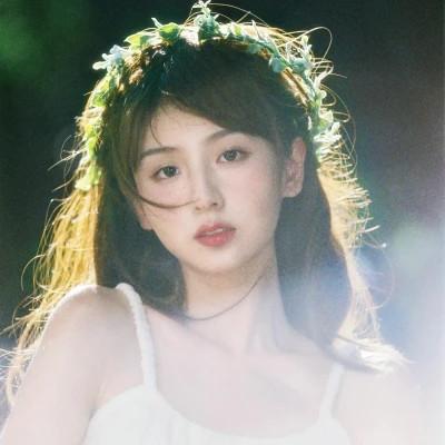 清新美女闺蜜头像单人