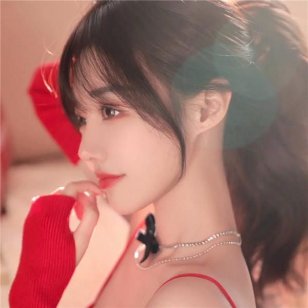 红色主题头像女生 高清有意境的红色唯美图片女生头像