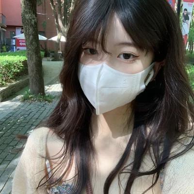 女生青春感十足的头像图片60张