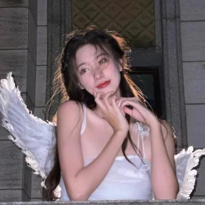 清新美女闺蜜头像单人