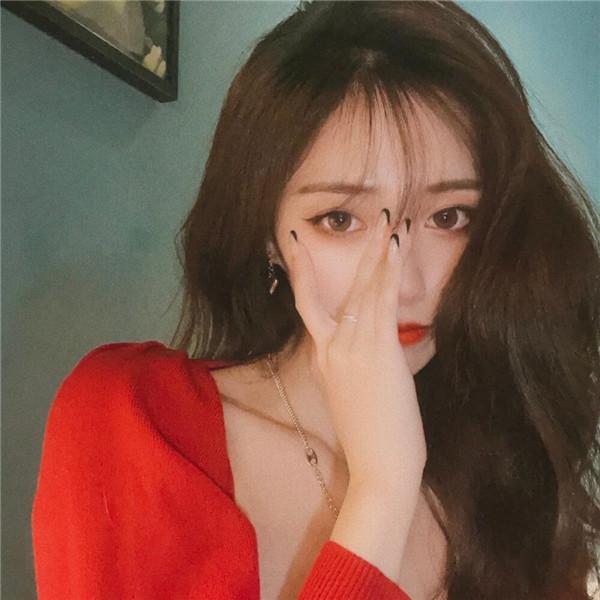 红色主题头像女生 高清有意境的红色唯美图片女生头像
