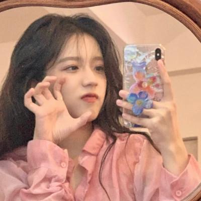 清新美女闺蜜头像单人