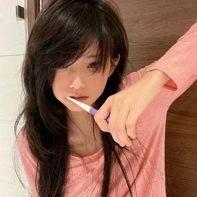 94张高质量风格女头ins