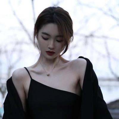清新美女闺蜜头像单人
