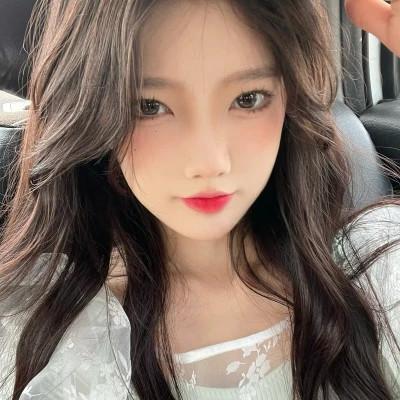 女生青春感十足的头像图片60张