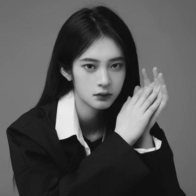 清新美女闺蜜头像单人
